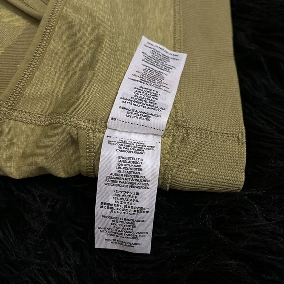 Gymshark padded bra - Picture 5 of 16